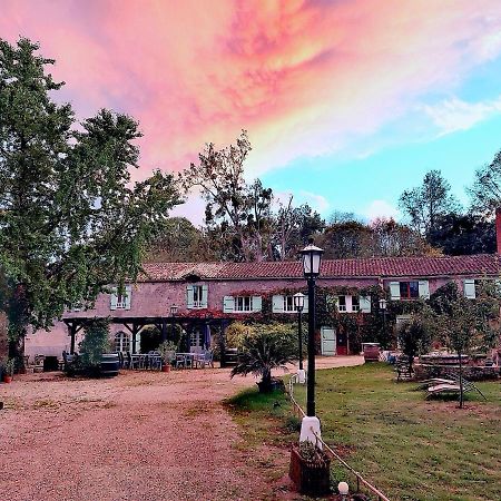 לינה וארוחת בוקר Le Puy Moulin De Monpoisson מראה חיצוני תמונה