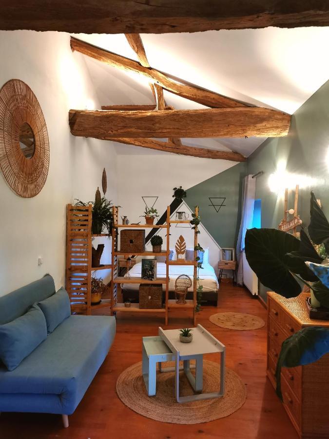 לינה וארוחת בוקר Le Puy Moulin De Monpoisson מראה חיצוני תמונה