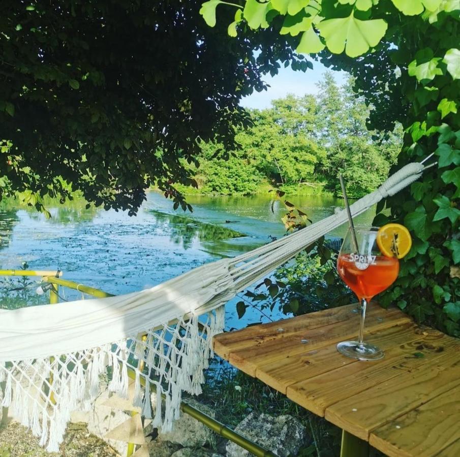 לינה וארוחת בוקר Le Puy Moulin De Monpoisson מראה חיצוני תמונה
